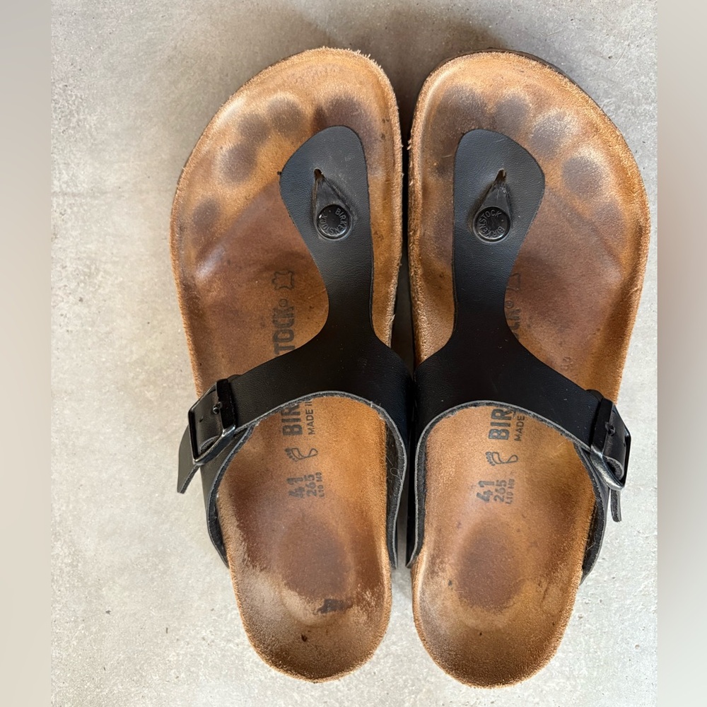 Birkenstock Gizeh Leather Thong Sandals